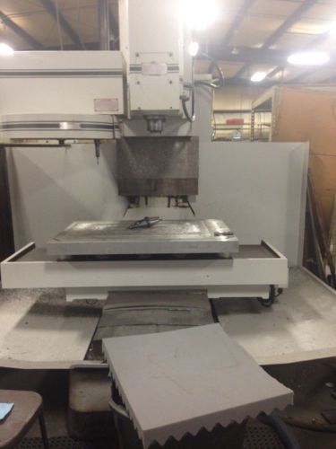 MILLTRONICS VM30B, 42&#034; X 30&#034; X 24&#034;, 24 X 38 TABLE, 20 ATC, 40 TAPER, 1996