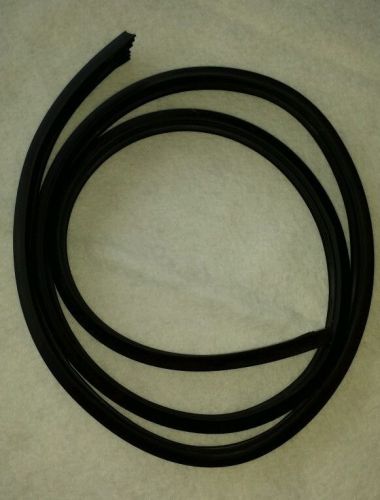 Hydrim L110w door seal. Part # 13456.00