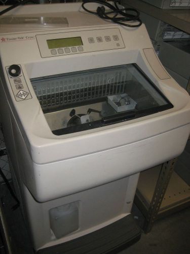 FISHER SAKURA TISSUE-TEK CRYO3 DM115 MICROTOME CRYOSTAT