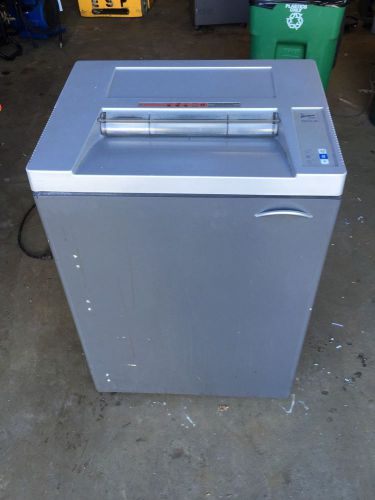 GBC Shredmaster 6550X Cross-Cut Paper Shredder. Heavy Duty. Works Great.