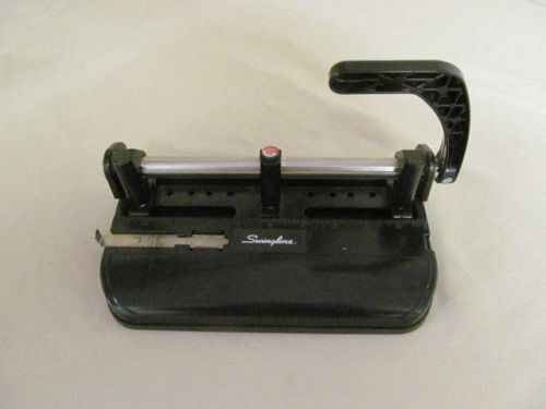 Swingline Heavy Duty Lever Handle 2 or 3 Hole Punch Model 350/400 32-40 Sheets