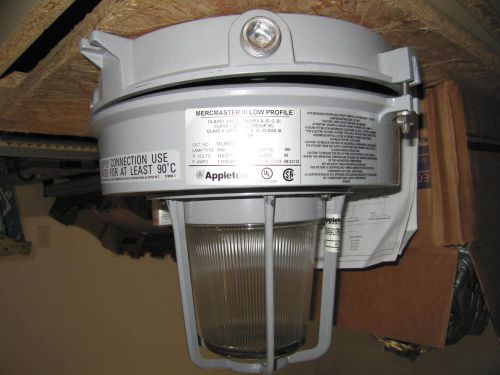 APPLETON 100W METAL HALIDE LIGHT FIXTURE MODEL MLBG10.