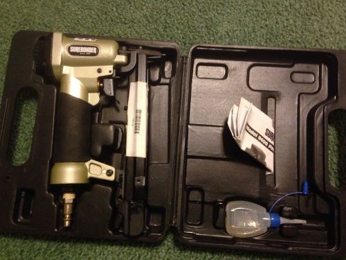 Surebonder 9600 Pneumatic Staple Gun. Air Staple Gun