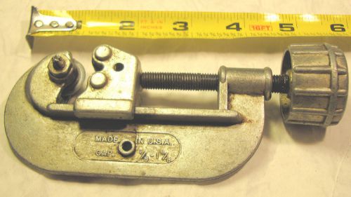 1/8&#034; - 1 1/8&#034; Junior Tubing Pipe Cutter