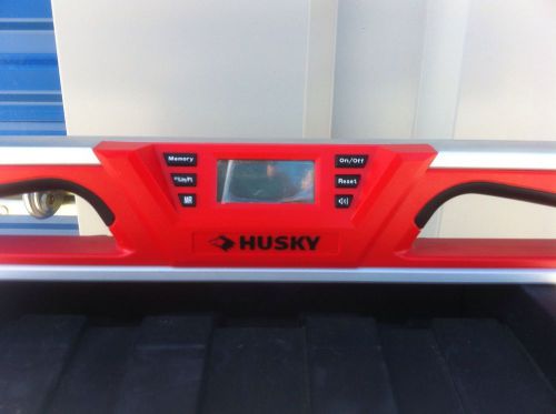 HUSKY PROFESSIONAL DIGITAL LEVEL WITH LASER