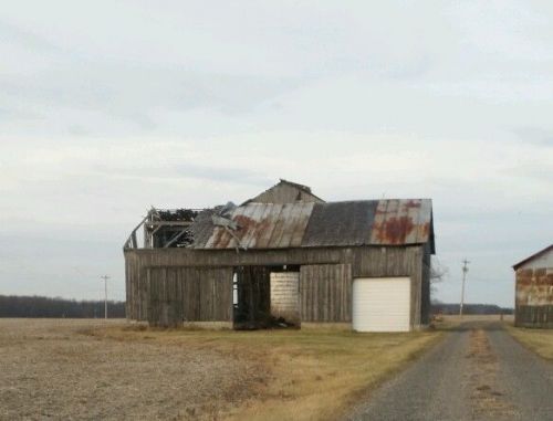 Antique Reclaimed Barn wood Beams, Timbers, Joists, Log Tresses, Planks -OAK-