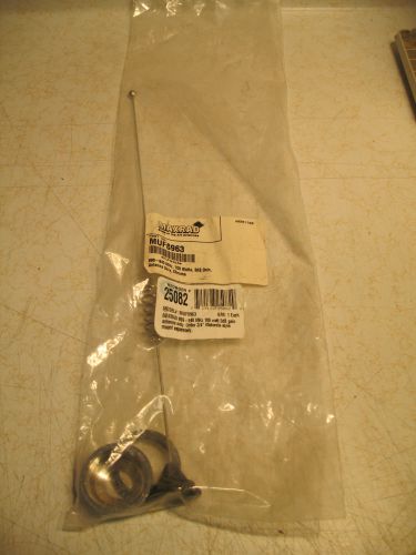 PCTEL Maxrad MUF8963 896-940 MHz 3db Chrome Antenna NMO Mount MUF-8963 25082