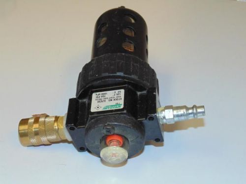 SPEEDAIRE PNEUMATIC LUBRICATOR 3JV38 (C3-S2-33E)