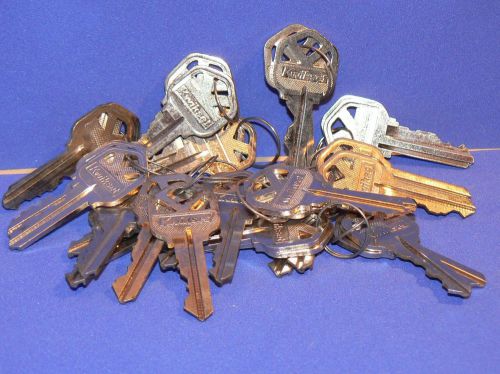 (15) pair ORIGINAL FACTORY precut KWIKSET KW-1 keys. LOCKSMITH.