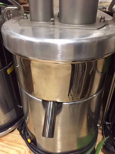 Used Ceado ES-700 Commercial Fruit and Vegetable Juicer Stainless Steel