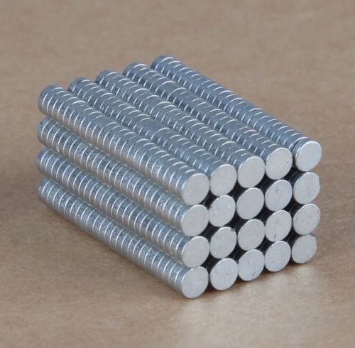 100PCS 3mm x 1mm N35 Rare Earth Neodymium Super Strong Magnets