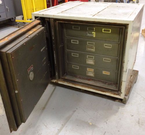 **MOSLER SAFE COMPANY - BURGLARY/FIRE PROOF SAFE**