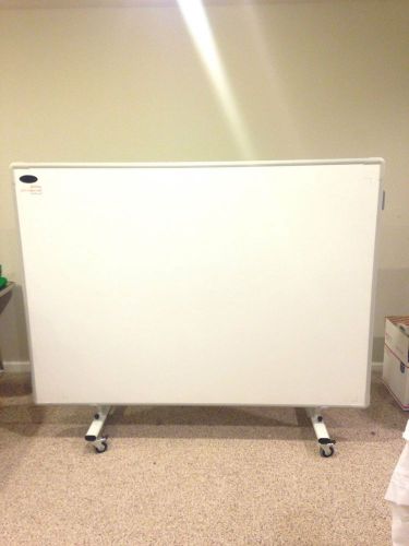 Promethean Activboard SmartBoard  PRM-AB1-02 with Accessories