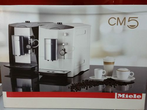 Miele Countertop Espresso Coffee Machine CM5100 Black in Box Brand New