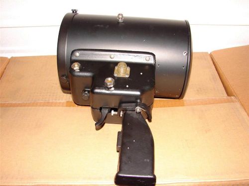 FAA Air Traffic Control Signal Light Gun Ground to Pilot communication Aircraft