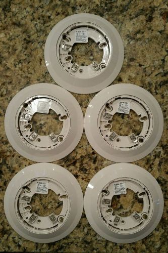 (5) SYSTEM SENSOR NOTIFIER FCI HONEYWELL B210LP FIRE ALARM SMOKE DETECTOR BASE