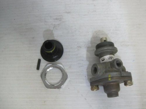 1501 New Condition Bendix Valve PP-8 104689 11669472 FREE Shipping Conti USA