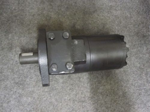 NEW EATON CHAR-LYNN HYDRAULIC MOTOR # 158-1048-001