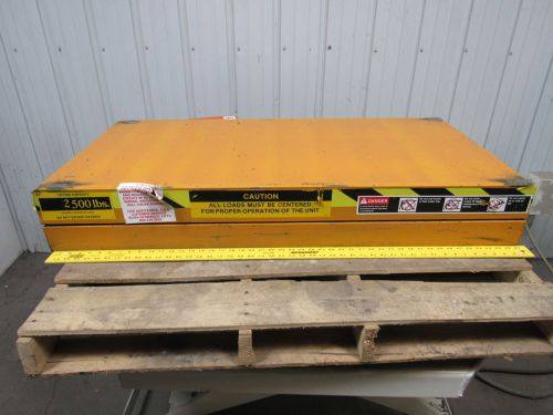 Bishamon HTL 025-36-24048 2500Lb Cap. Lo Profile 115V ATV Cycle Lift Table