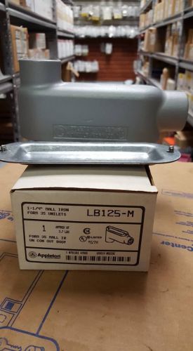 APPLETON LB125-M 1-1/4&#034; MALLEABLE IRON CONDUIT BODY  L153