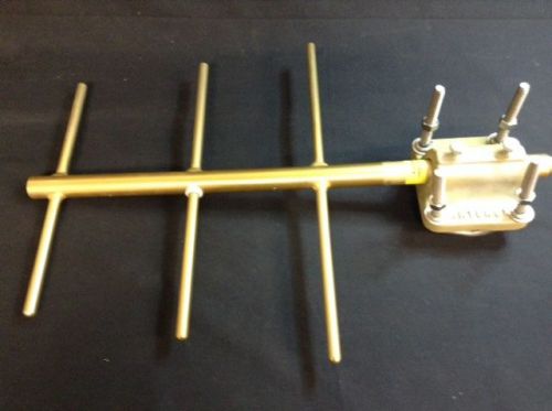 Antenex Y4503 450-470 MHz 3-Element 7.1 dB Gold Anodized Yagi Antenna w/mount