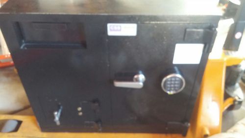 CSS Double Safe 2 Compartment - Left side Drop with 2 keys &amp; Right  Digital