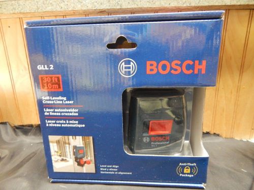 NEW BOSCH GLL2 SELF LEVELING CROSS LINE LASER GLL 2 30FT