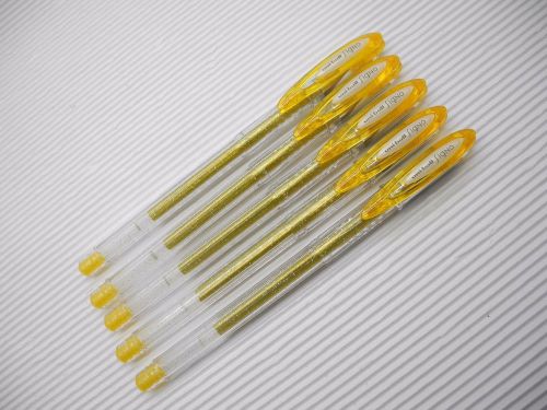 (8 Pens Pack) Uni-Ball Signo sparkling RollerBall Pen 1.0mm GOLD smooths