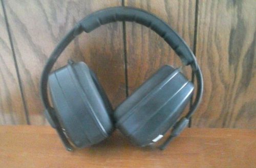 ELIMINATOR MULTI POSTION EAR MUFF MODEL QM28