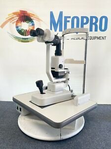 Topcon SL-1E Slit Lamp