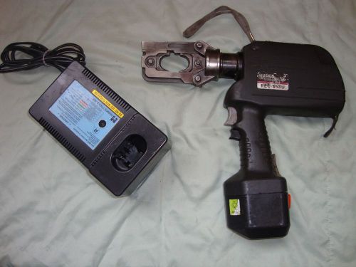 Huskie robo-crimp rec-258u  crimper w/charger for sale