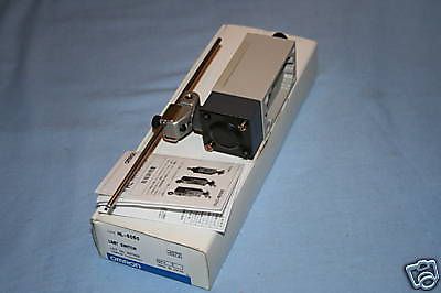 NEW Omron Limit Switch HL-5050 - BRAND NEW IN BOX - BNIB