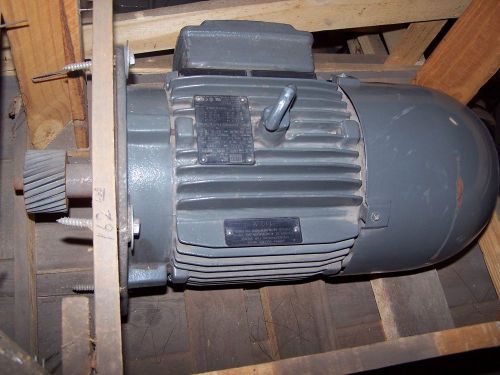 NEW WEG 5 HP AC ELECTRIC MOTOR 184TD FRAME 208-230/460 VAC 1590 RPM TEFC TYPE ET