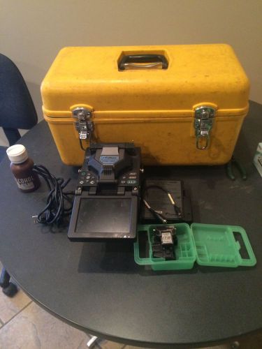 Used Fujikura FSM-50S Fiber Optical Fusion Splicer