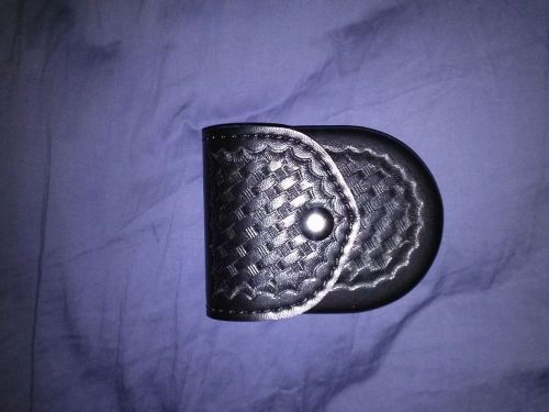 Safariland Model 90 Handcuff Case Basketweave