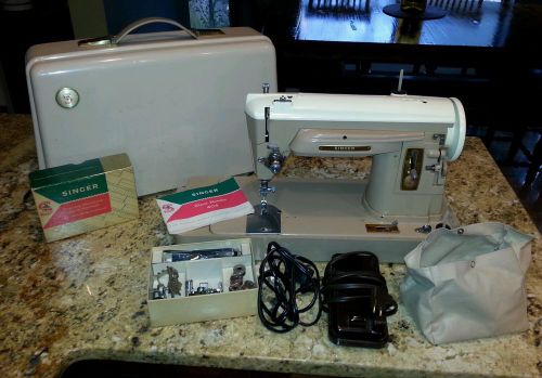 VTG EUC SINGER 404 HEAVY DUTY INDUSTRIAL SEWING MACHINE CASE PEDAL ATTACHMENTS