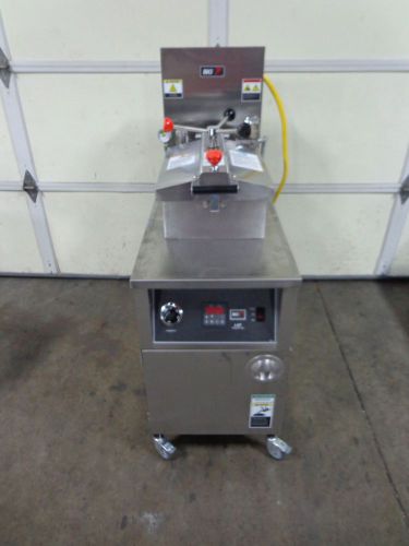 BKI Pressure Fryer Model LGF-F Gas 2014