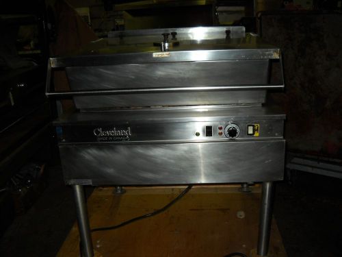 Cleveland 30 Gallon Gas Braising Pan-Power Tilt