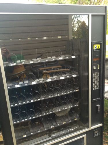 Usi Model 3015a Snack Machine