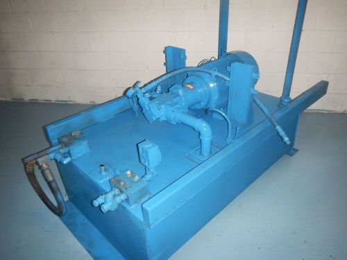 Vickers 2520V14A51A-20 20HP 21:8 GPM Hydraulic Power Unit