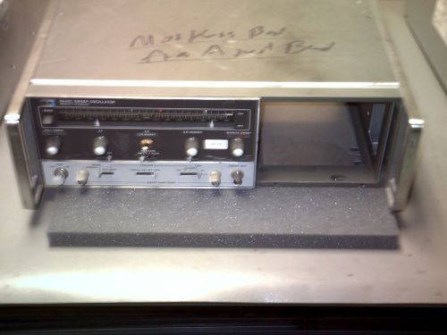 HP HEWLETT PACKARD 8620C SWEEP OSCILLATOR