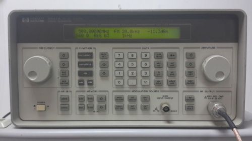 AGILENT 8647A SIGNAL GENERATOR 250 KHz to 1 GHz