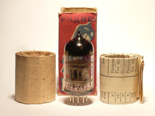 Tested 6N2P (12AX7 ECC83 7025 5751) 1964 Reflector Saratov Russian Tubes NIB!