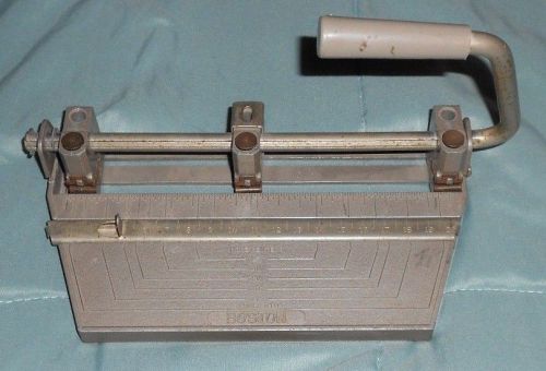 Vintage Boston 3 Hole Punch Heavy Duty