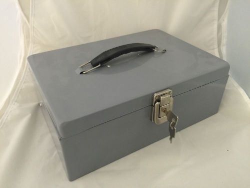 Locking Metal Cash Box