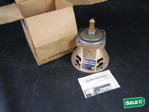 NEW ITT BELL &amp; GOSSETT 189034 BEARING ASSEMBLY 225*F w/ SEAL &amp; INST NEW IN BOX