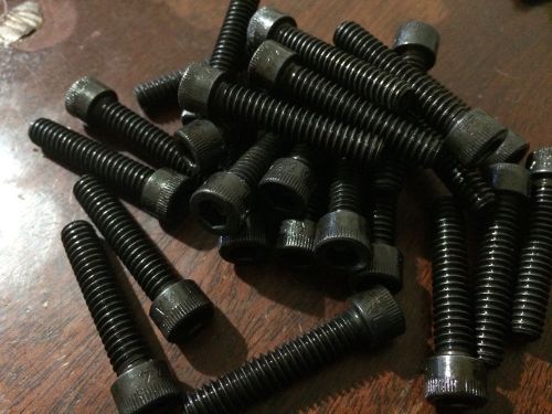 1/4&#034;-20 x 1-1/4&#034; Black Oxide Alloy Steel Socket Cap Screw - Holo-Krome- 25ea