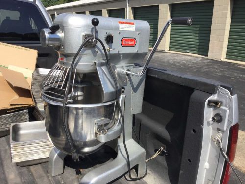 berkel 20 qt mixer With Dough Hook And Wisk