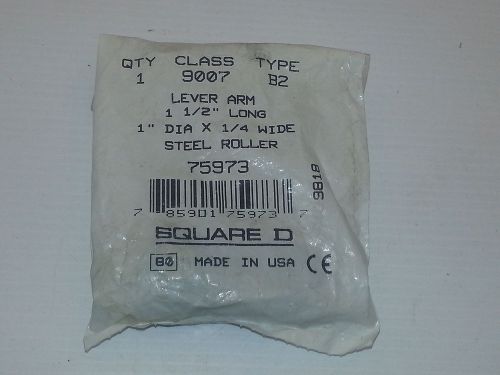 SQUARE D 9007-B2 ROLLER LEVER ARM 1 1/2&#034; LONG 1&#034; DIAMETER X 1/4&#034; WIDE ROLLER NIB