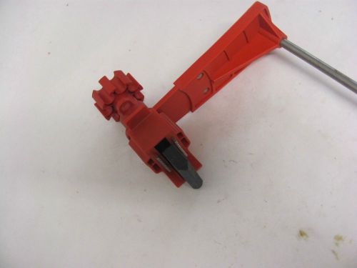 BRADY 50899 LARGE UNIV VALVE LOCKOUT W/ ARM